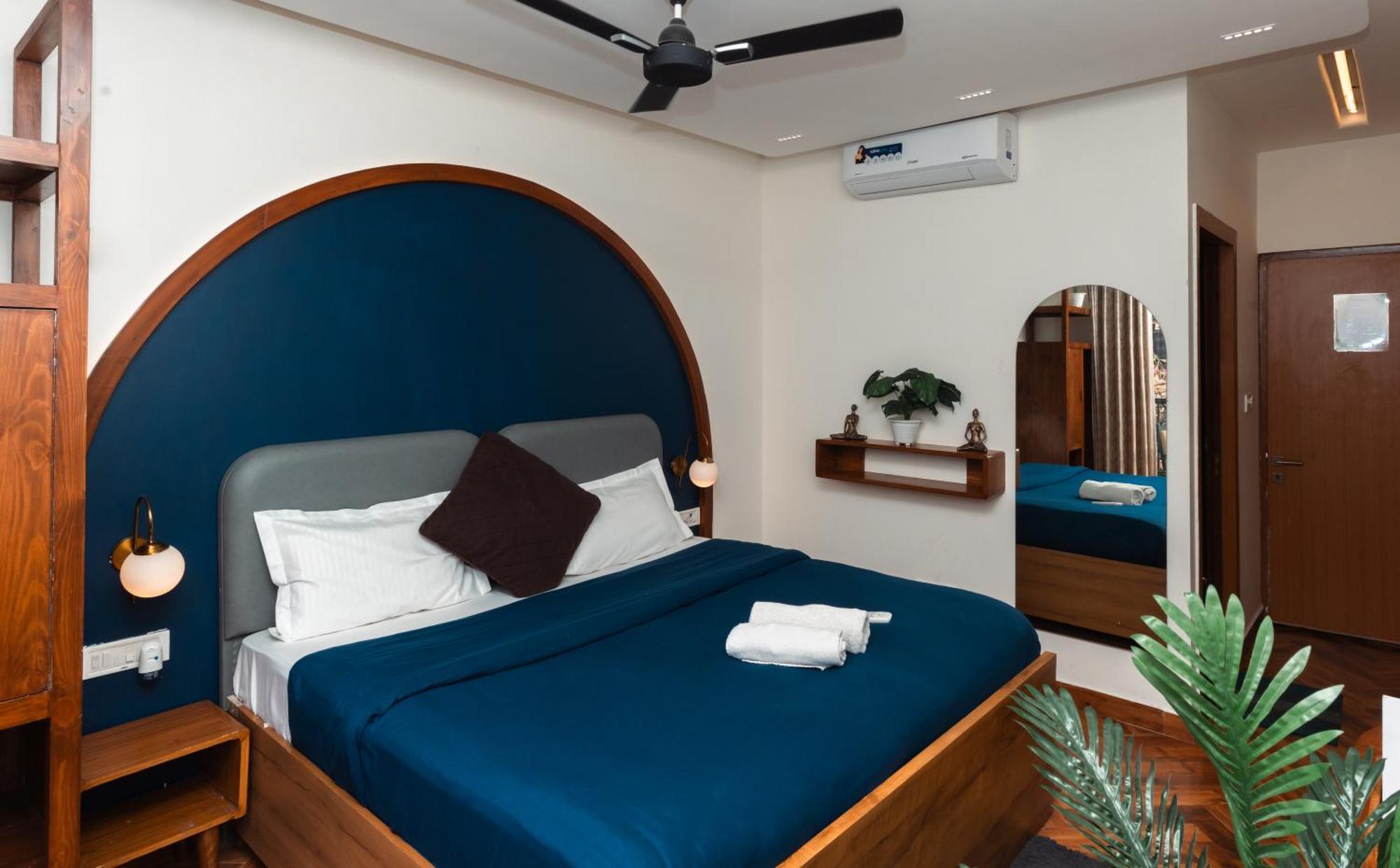 Joey'S By The Ganges Hostel Rishikesh Exterior photo